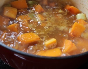 butternut-squash-soup-cooking